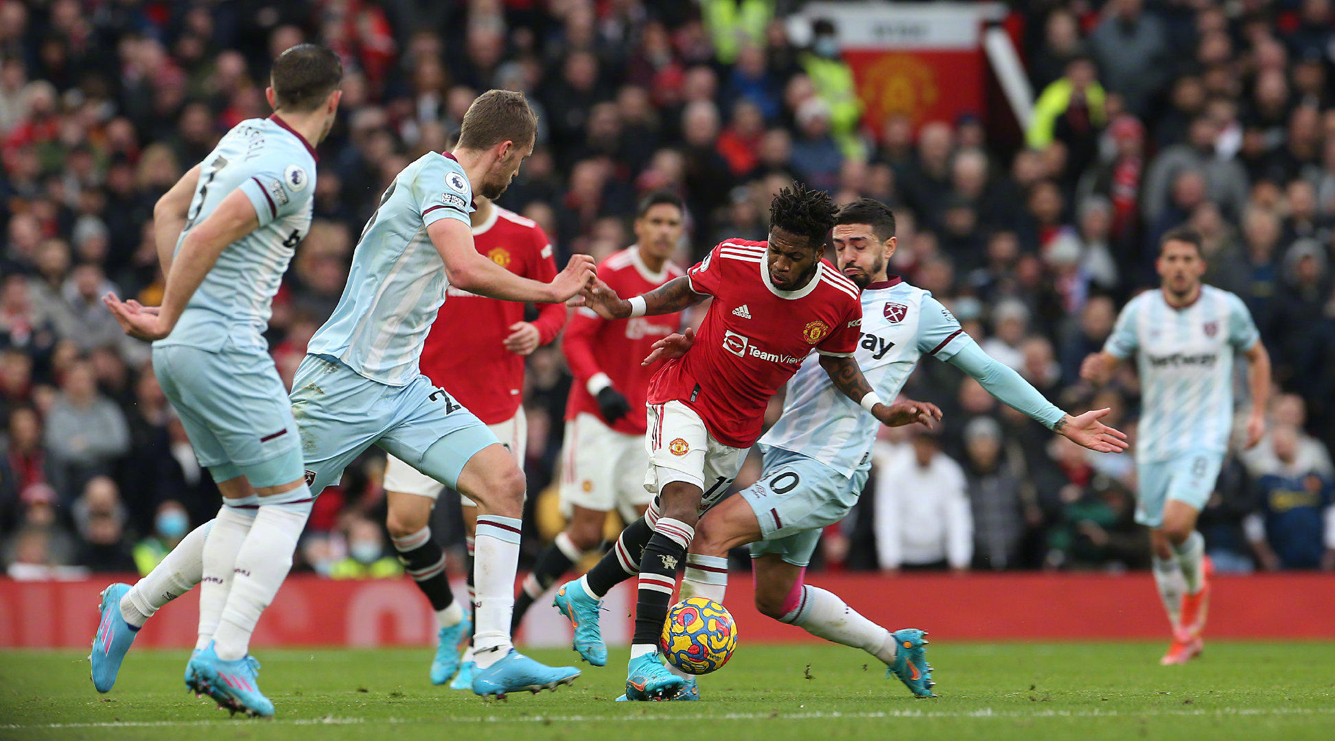 界杯中大放 界杯中大放